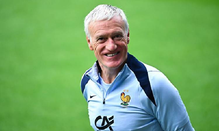 Deschamps anuncia rotaciones de Francia contra Colombia