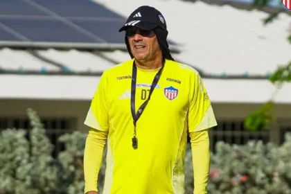 alfredo-arias-tecnico-del-junior