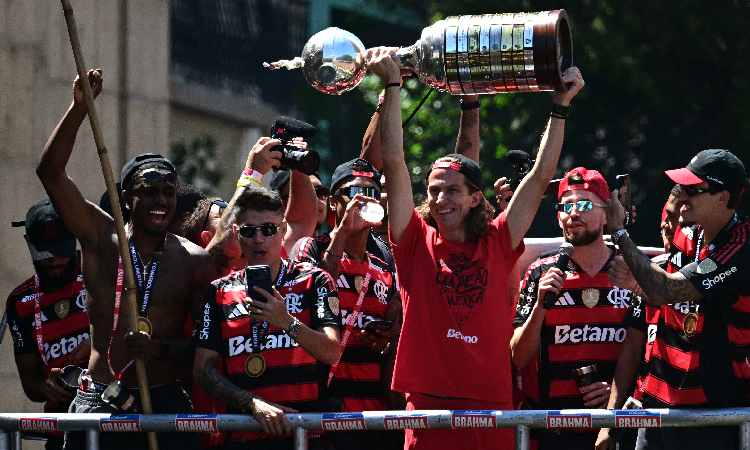 Flamengo despide a su entrenador Filipe Luís