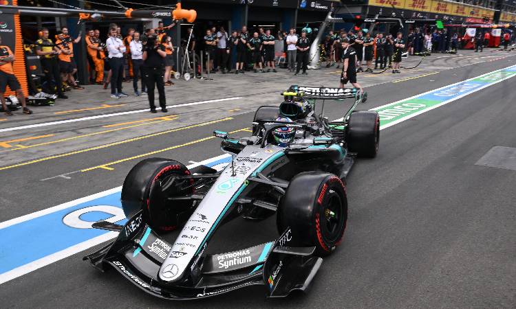 Fórmula 1: Russell logra la pole position del GP de Australia 2026