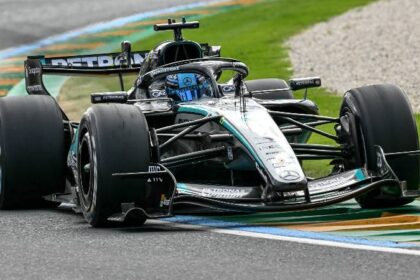 Russell gana el GP de Australia 2026 en un golpe de Mercedes