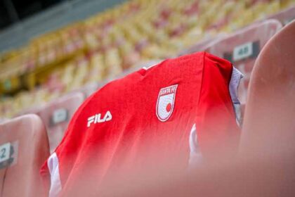 Santa Fe sorprende con dos altas y una baja en la convocatoria