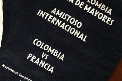 HAY SORPRESA: alineaciones de Colombia - Francia