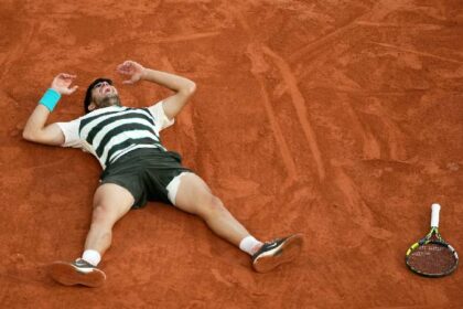 Alcaraz adelanta que no forzará para estar en Roland Garros 2026