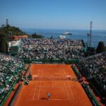 Alcaraz y Sinner ceden un set y avanzan a cuartos de Montecarlo