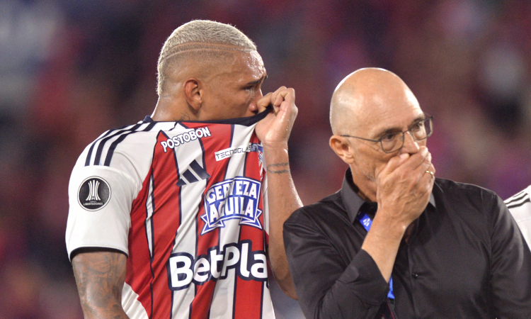 Alfredo Arias habló sobre la expulsión de Jermein Peña