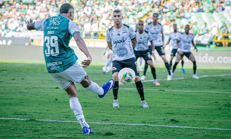 Deportivo Cali recupera tres nombres para visitar a Boyacá Chicó