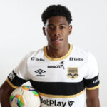 Dereck Moncada deja a Internacional de Bogotá para irse a Suiza