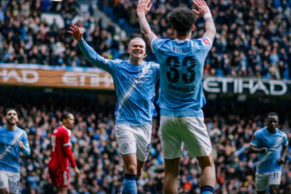 El City destroza al Liverpool en la Copa con un triplete de Haaland