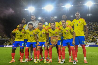 Futbolistas colombianos que salen en el álbum del Mundial 2026