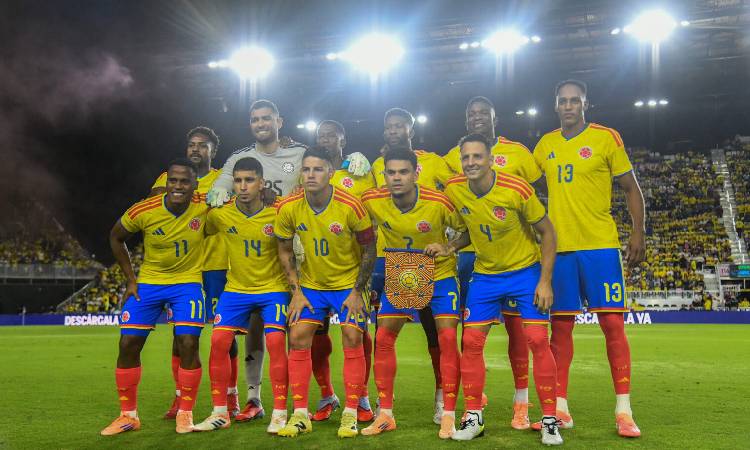Futbolistas colombianos que salen en el álbum del Mundial 2026