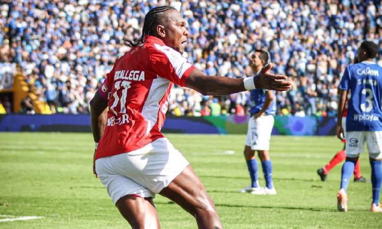 Hincha de Millonarios le arrojó una piedra a Hugo Rodallega