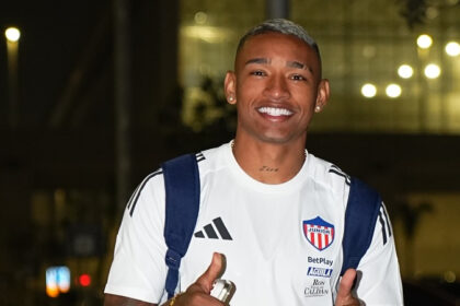 Jermein Peña complica a Junior con su expulsión ante Sporting Cristal