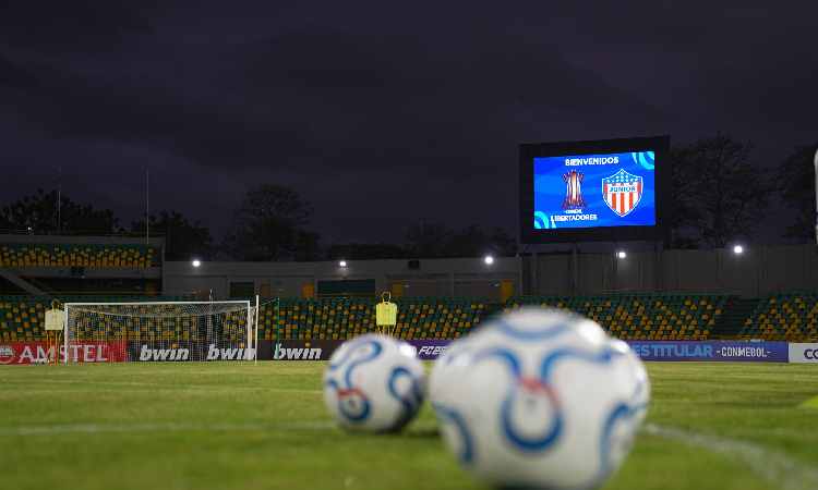 Junior vuelve a Asunción con cuenta pendiente por Libertadores
