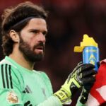 El portero del Liverpool Alisson se perderá los partidos ante el PSG