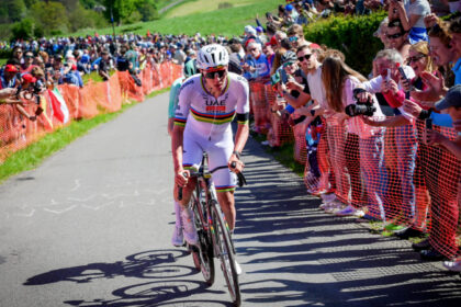 Pogacar impone su ley ante Seixas y gana su cuarta Lieja-Bastoña-Lieja