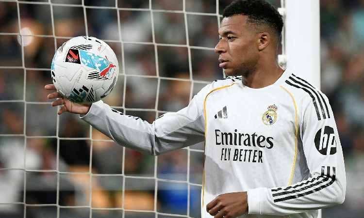 Real Madrid confirma lesión de Mbappé en su muslo izquierdo