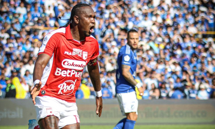 Rodallega amenaza la calma del Corinthians en la Copa Libertadores