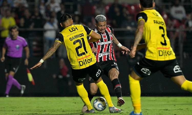 Sao Paulo venció a O'Higgins y le metió presión a Millonarios