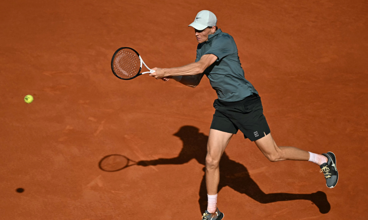 Sinner remonta ante Bonzi en su arranque en Madrid