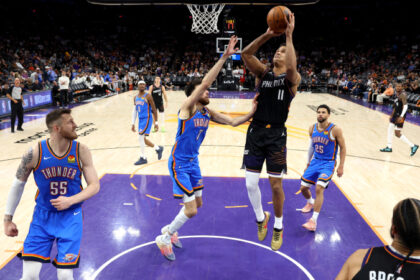 Thunder completan barrida sobre Suns y Magic acorralan a Pistons en playoffs