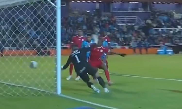 Insólito autogol de América de Cali en su debut de Sudamericana