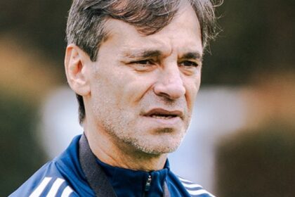 millonarios-fabian-bustos-no-se-va