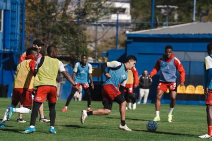 Convocatoria del DIM para enfrentar a Estudiantes