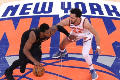Knicks remontan ante Cavaliers en arranque de final