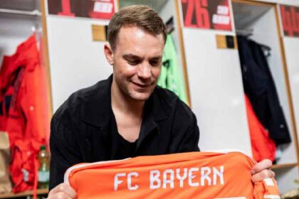 Manuel Neuer renueva con el Bayern hasta junio de 2027
