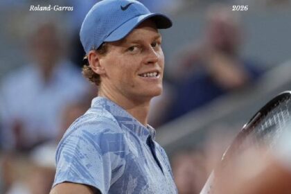 Medvedev fuera de Roland Garros, Sabalenka y Sinner cumplen