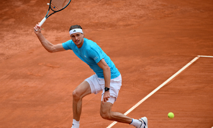 Zverev y Rybakina avanzan sin problemas y Cerúndolo cae en Masters de Roma